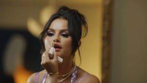 selena-gomez-single-soon.jpg