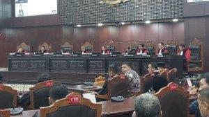 sidang-pembacaan-putusan-perkara-sengketa-pileg-2024-di-ruang-sidang-mahkamah-konstitusi-mk.jpg