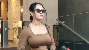 siskaee-baju-coklat.jpg