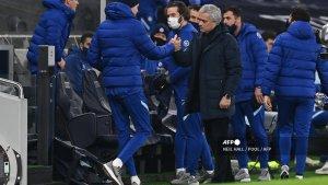 thomas-tuchel-kiri-menyapa-jose-mourinho.jpg