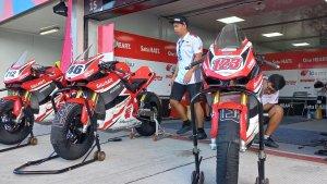 tiga-motor-cbr250rr-milik-herjun-af-rheza-danica.jpg