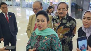 titiek11111.jpg
