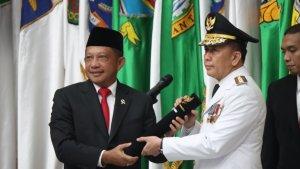 tito-karnavian-melantik-penjabat-pj-gubernur-sumatera-selatan-sumsel-agus-fatoni.jpg
