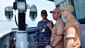 tni-al-dan-angkatan-laut-rusia-7686.jpg