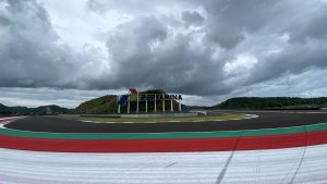 turn-sepuluh-sirkuit-mandalika-jelang-tes-pramusim-motogp-2022_20220208_032626.jpg
