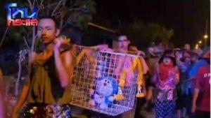 unggahan-ritual-memanggil-hujan-dengan-patung-doraemon-di-thailand-yang-viral-di-xa.jpg