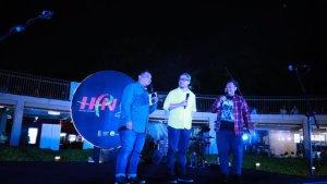 usman-kansong-di-pameran-foto.jpg