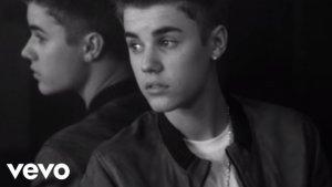 video-klip-fa-la-la-oleh-justin-bieber-dan-boyz-ii-men.jpg
