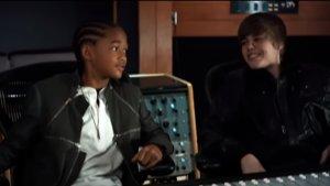 video-klip-never-say-never-oleh-justin-bieber-dan-jaden-smith.jpg