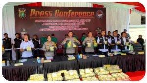 wakapolda-metro-jaya-brigjen-suyudi-ario-seto-rilis-narkoba.jpg