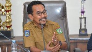 wali-kota-bima-muhammad-lutfi-yang-kantornya-kini-digeledah-kpk1.jpg