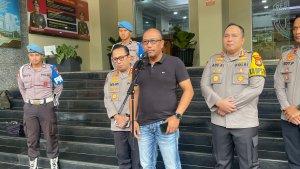 wawancara-polisi-soal-pembubaran-diskusi.jpg