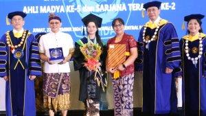 wisuda-Ukrida.jpg