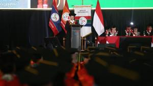 wisudaaaa-upj.jpg