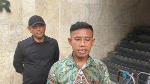 yansen-ohoirat-memberikan-keterangan.jpg