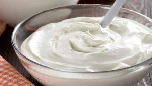 yogurt-memutihkan-kulit.jpg