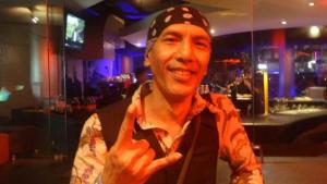 yuke-sampurna-bassis-dewa-19_20160927_200500.jpg