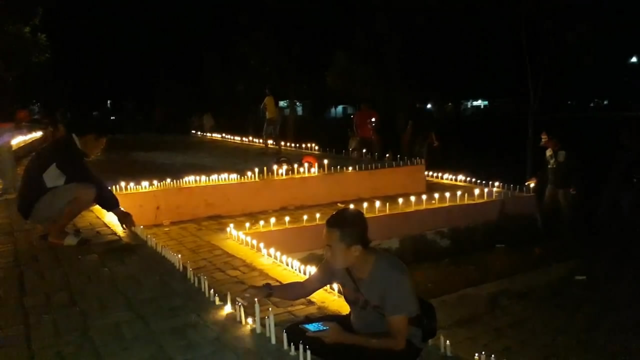 1000-llilin-utuk-ahok_20170510_130201.jpg