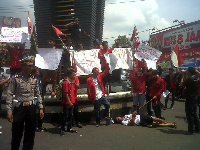 20131203_115524_gmni-ingatkan-menteri-tak-teken-kesepakatan-wto.jpg