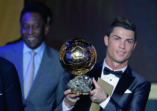 20140114_024127_ronaldo-pemain-terbaik-2013.jpg