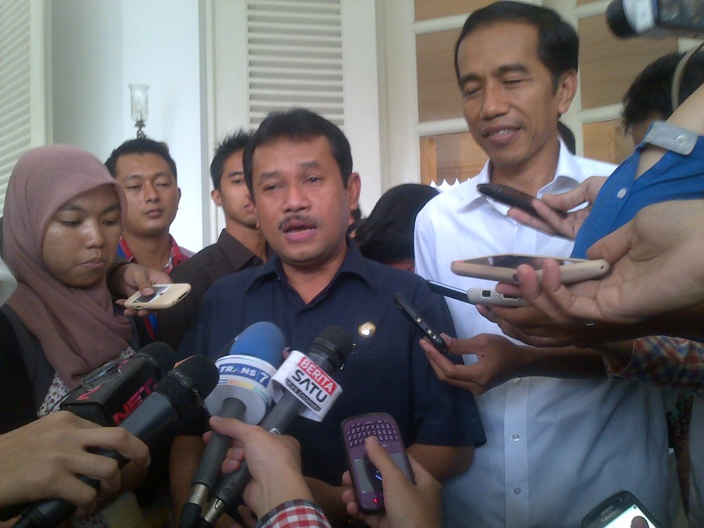 20140127_184617_bupati-bogor_rachmat-yasin.jpg