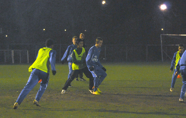 20140207_175845_yussa-trial-di-feyenoord.jpg