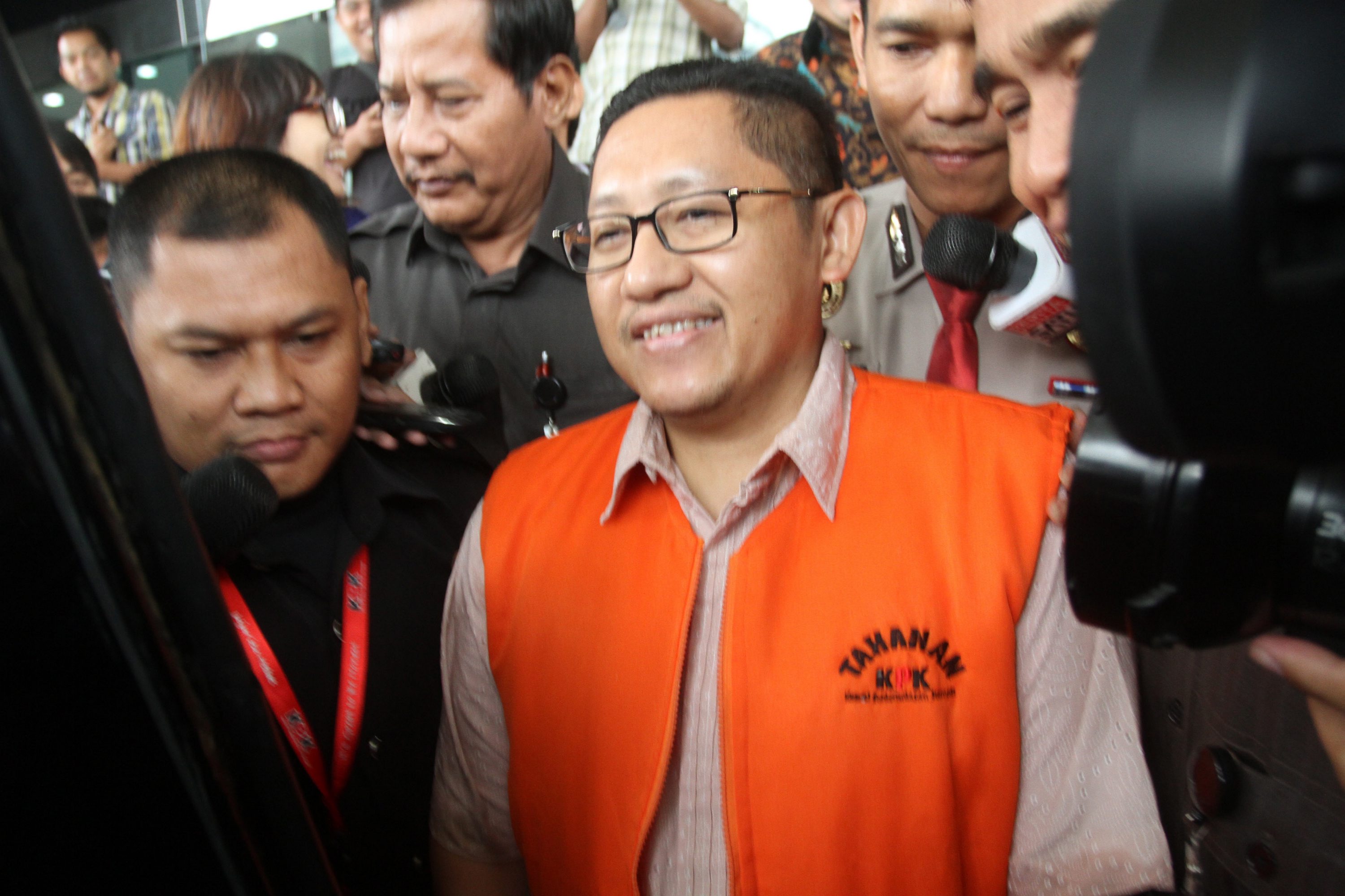 20140307_141451_anas-sakit-gigi-usai-diperpanjang-masa-tahanannya-oleh-kpk.jpg