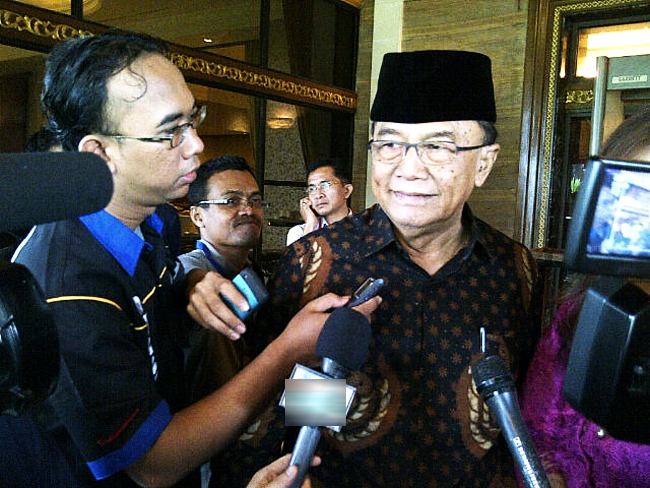 20140311_121014_ketua-mpr-politisi-senior-pdi-perjuangan-sidarto-danusubroto.jpg