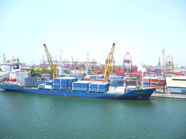 20140313_142126_jict-tanjung-priok-bongkar-muat-ekspor-impor2.jpg