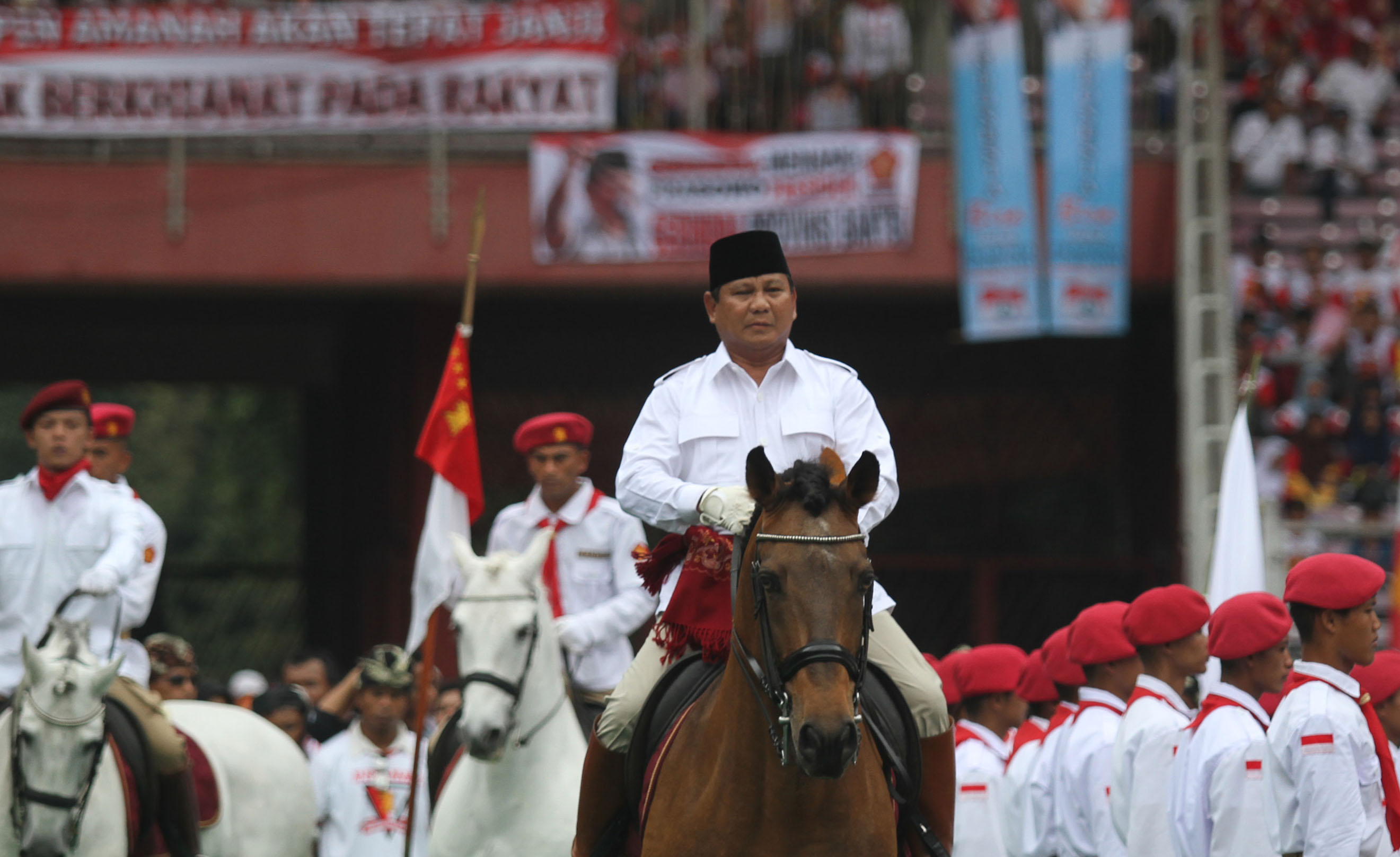 20140323_185527_prabowo-hadiri-kampanye-partai-gerindra-di-sugbk.jpg
