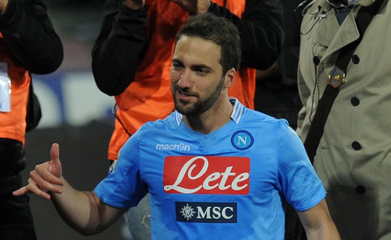 20140404_020615_gonzalo-higuain-cringggg.jpg