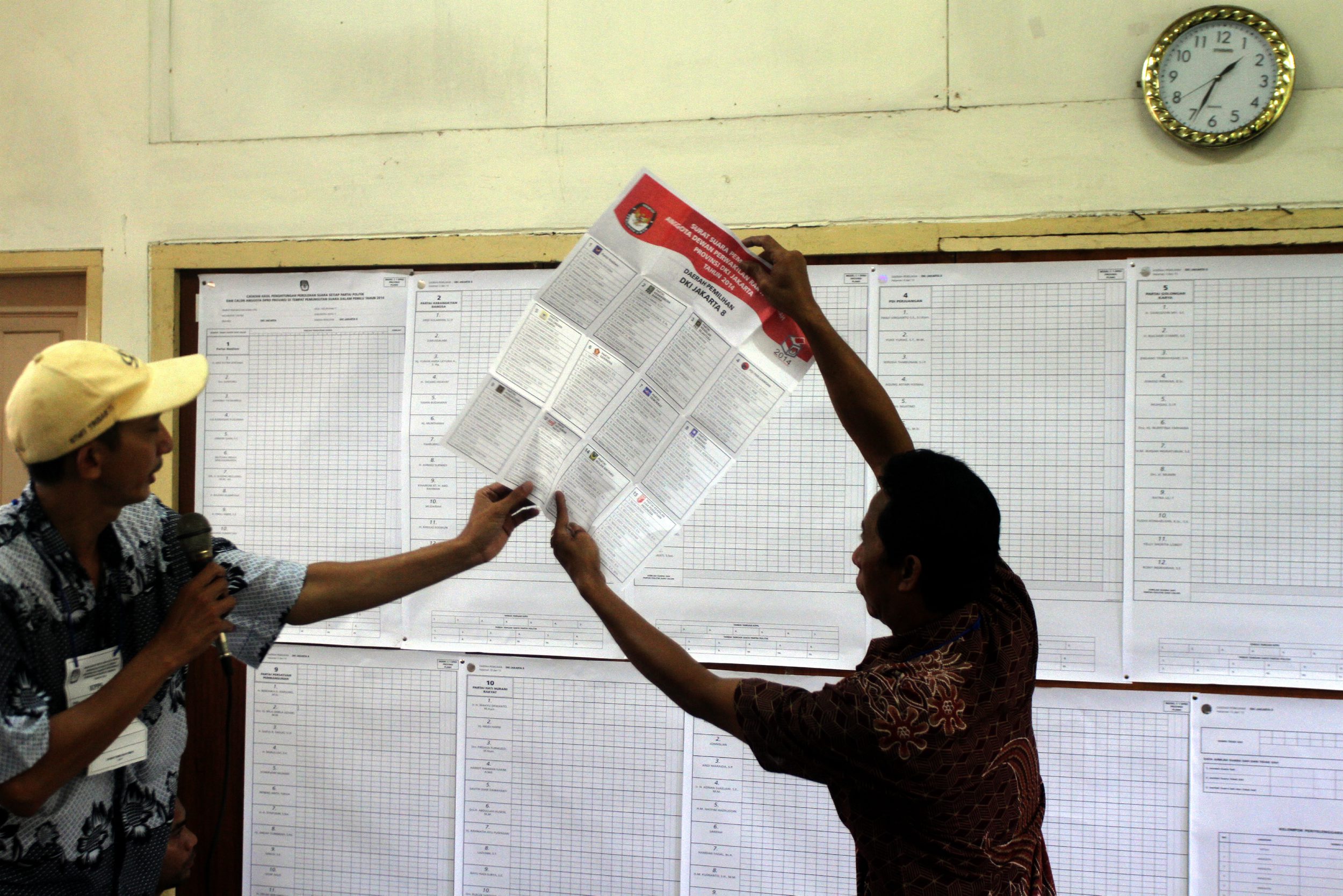 20140410_170549_perhitungan-suara-pemilu-legislatif-2014.jpg