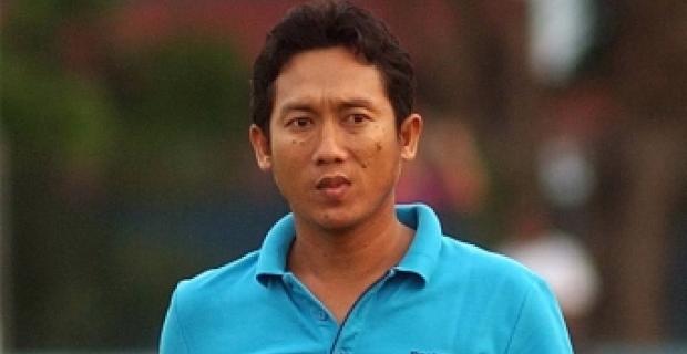 20140418_204343_didik-ludiyanto-pelatih-persela.jpg