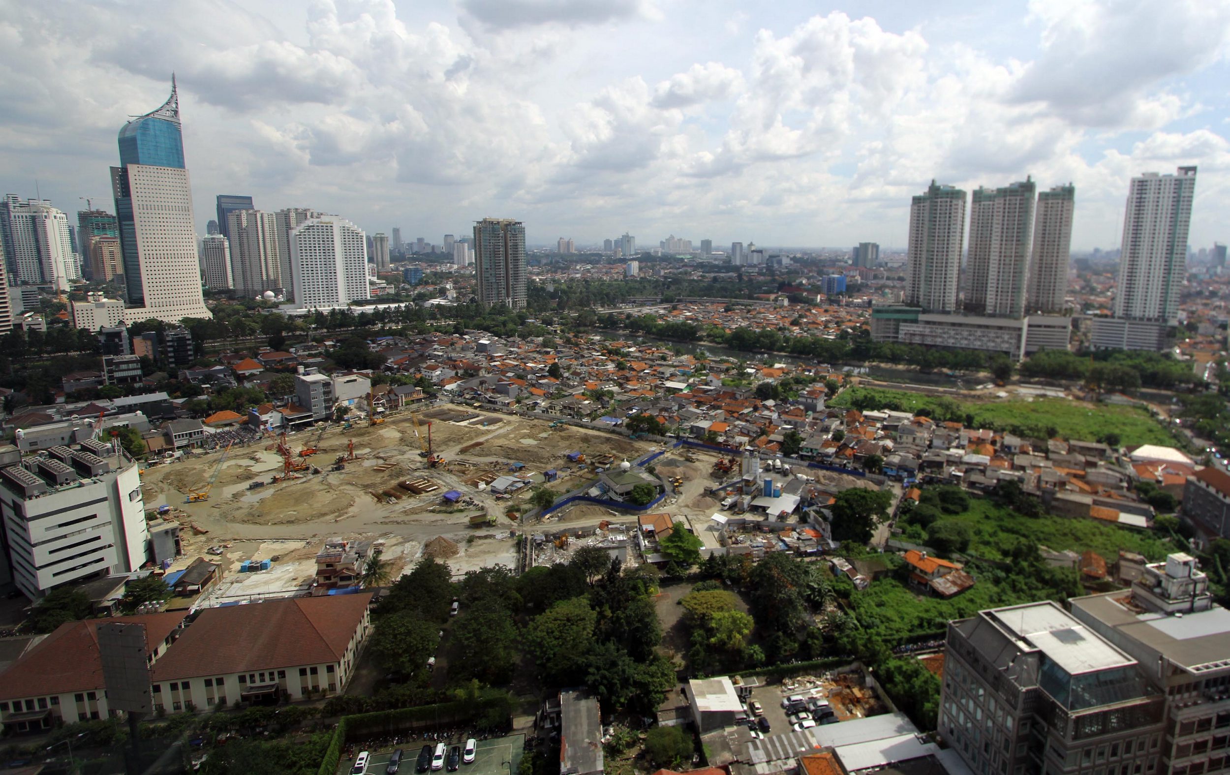 20140423_133737_pertumbuhan-gedung-perkantoran-di-jakarta.jpg