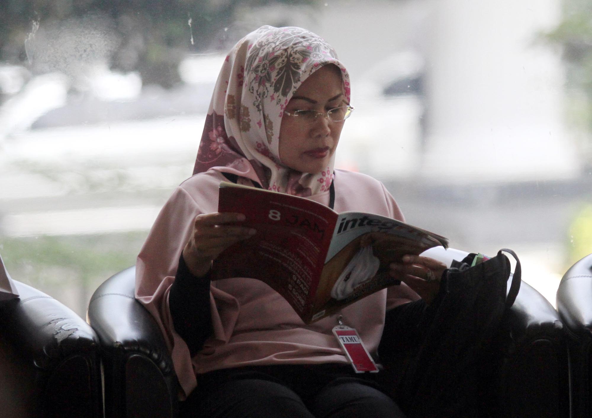 20140428_204230_ratu-tatu-chasanah-klarifikasi-mobil.jpg