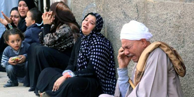 20140430_091134_keluarga-para-terdakwa-anggota-ikhwanul-muslimin.jpg