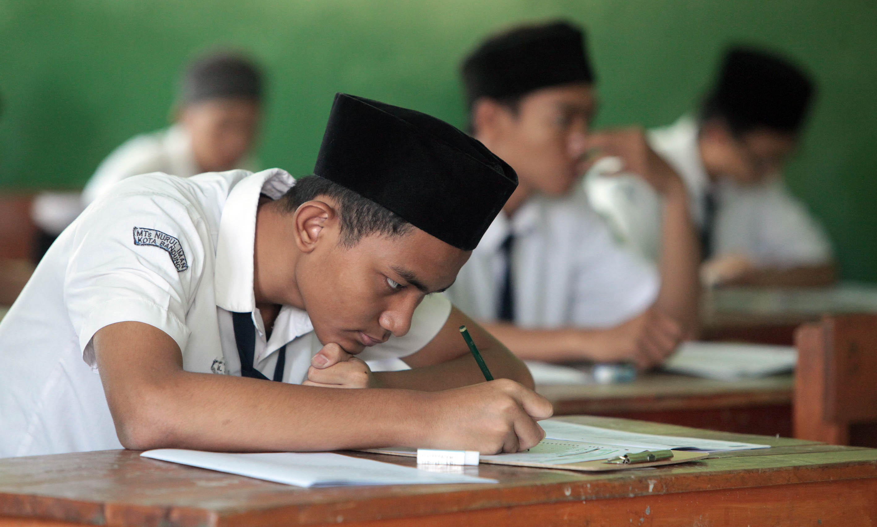 20140506_084105_ujian-nasional-un-smpmts-nurul-iman.jpg