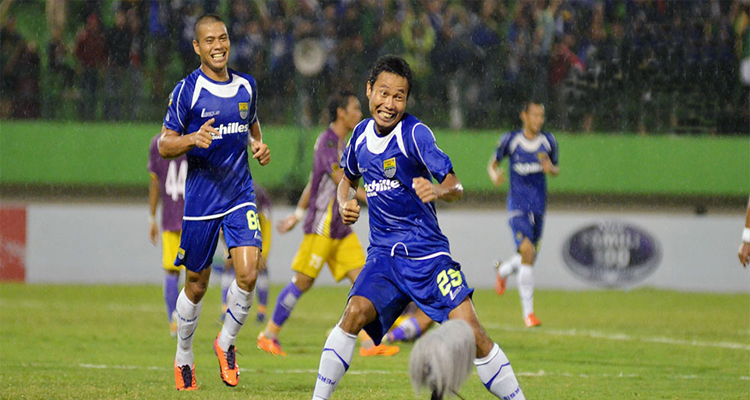 20140507_054238_pemain-sayap-persib-bandung-m-ridwan.jpg