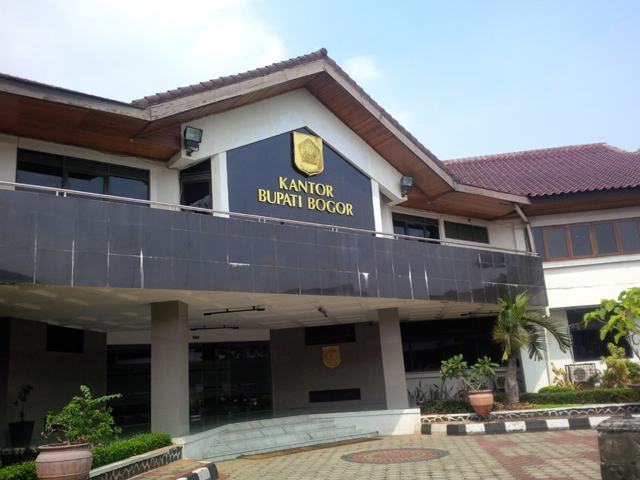 20140508_131456_kantor-bupati-bogor-setelah-sang-bupati-rachmat-yasin.jpg