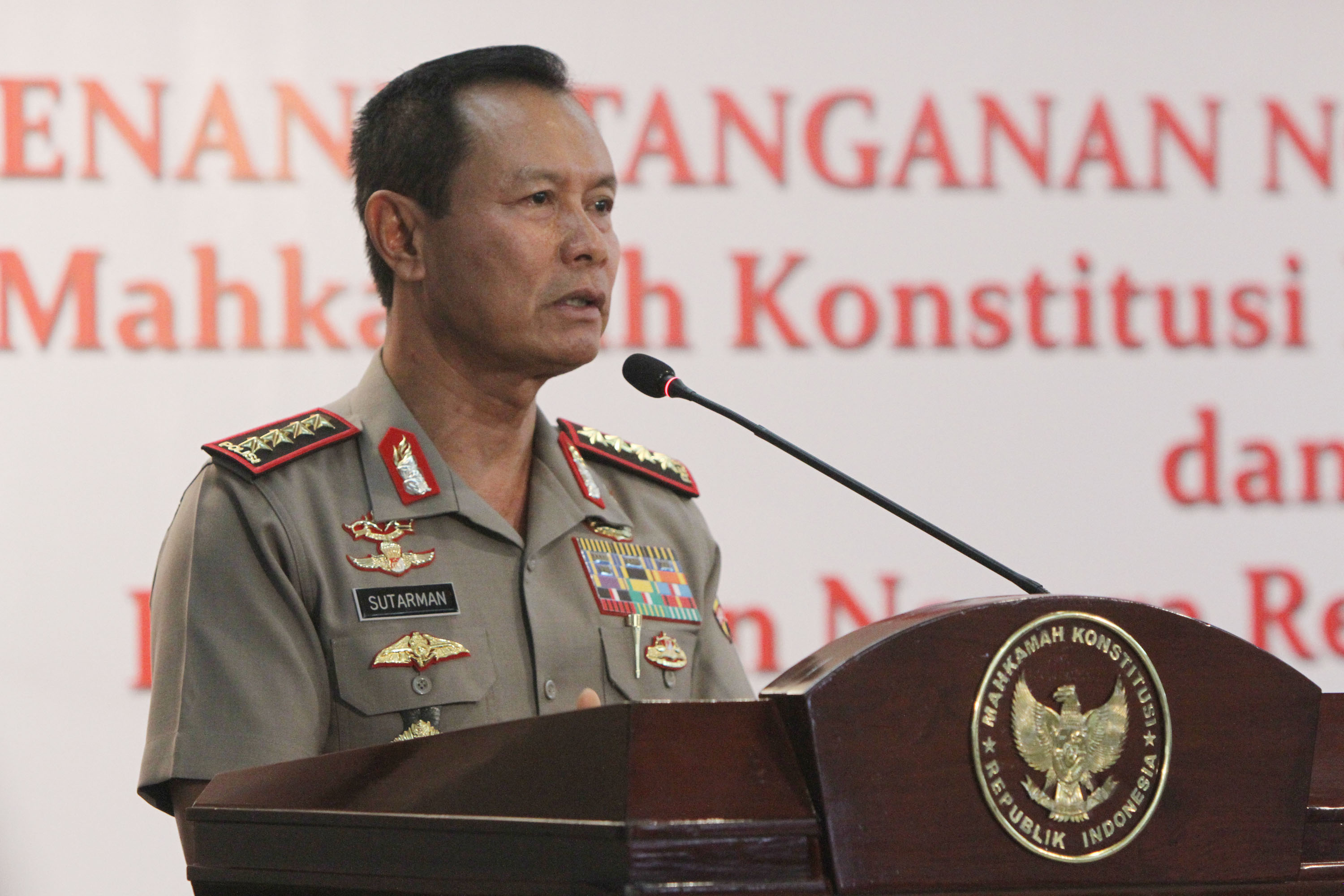 20140508_140016_kerjasama-mk-dengan-polri.jpg