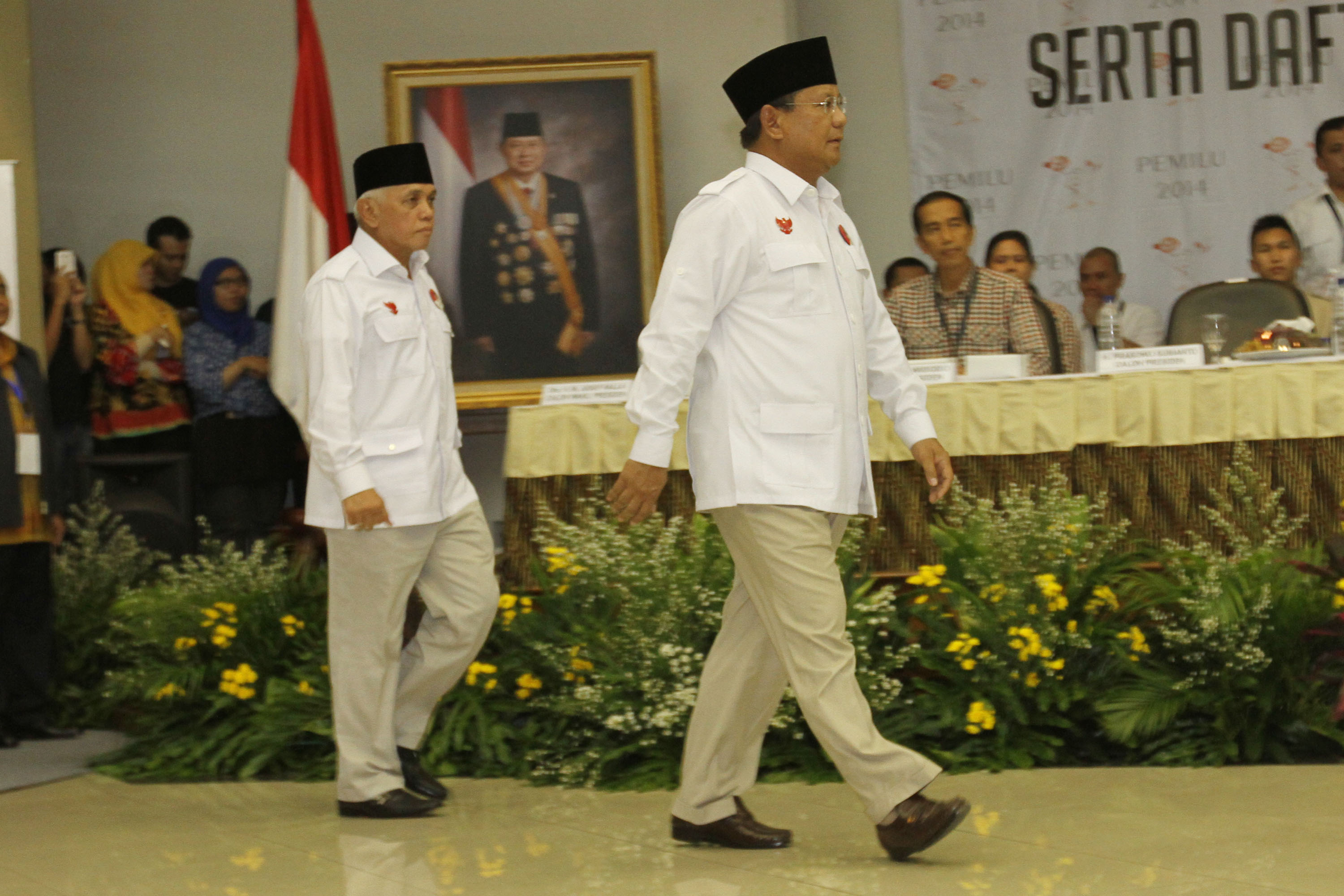 20140601_165624_pasangan-capres-cawapres-prabowo-hatta-no-1.jpg
