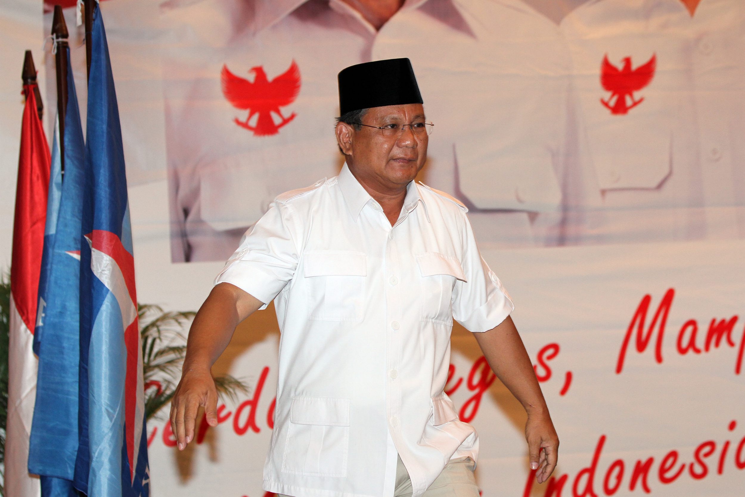20140616_175039_fraksi-demokrat-dpr-ri-dukung-prabowo-hatta.jpg