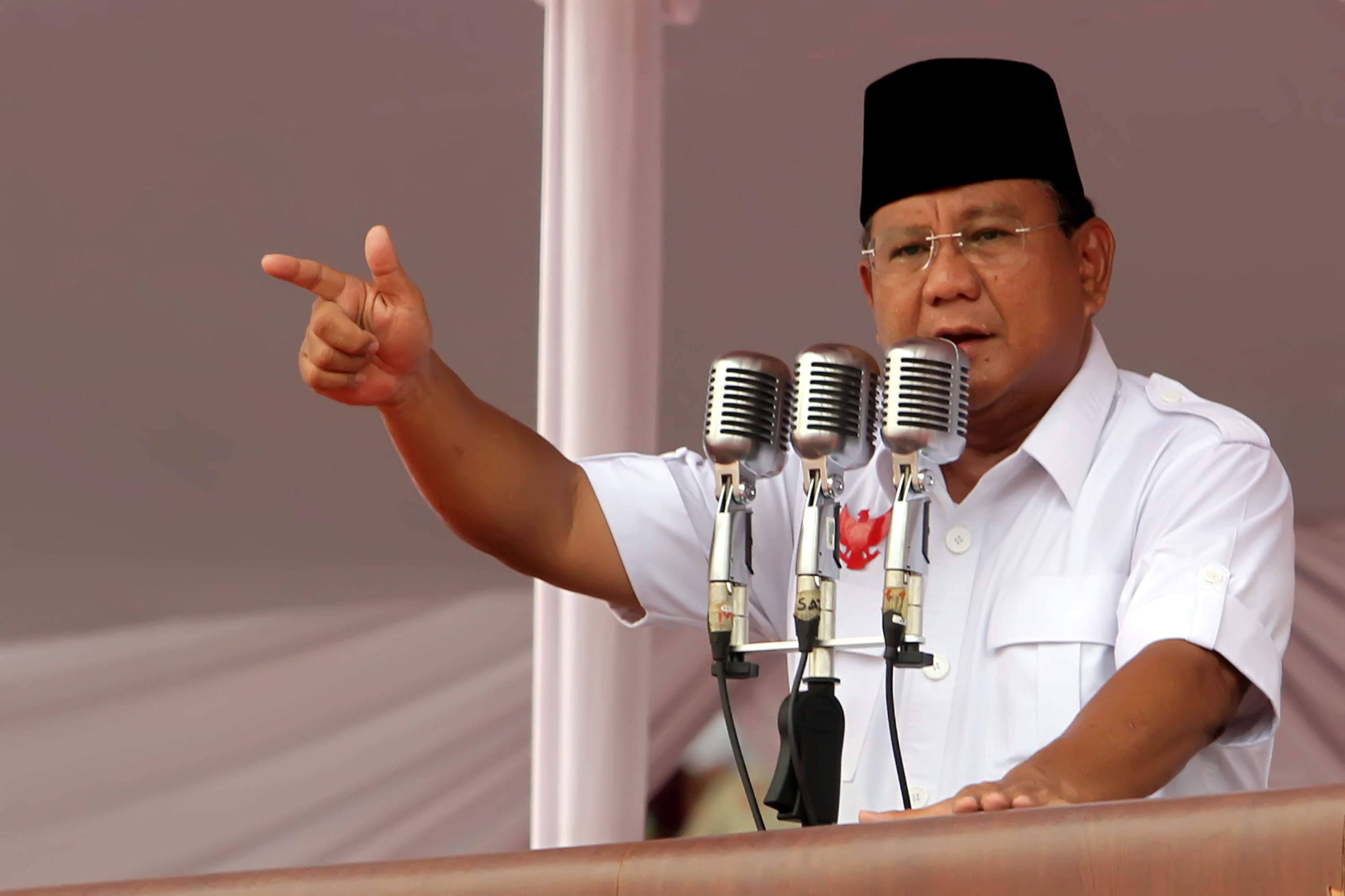 20140622_172643_kampanye-akbar-prabowo-hatta.jpg