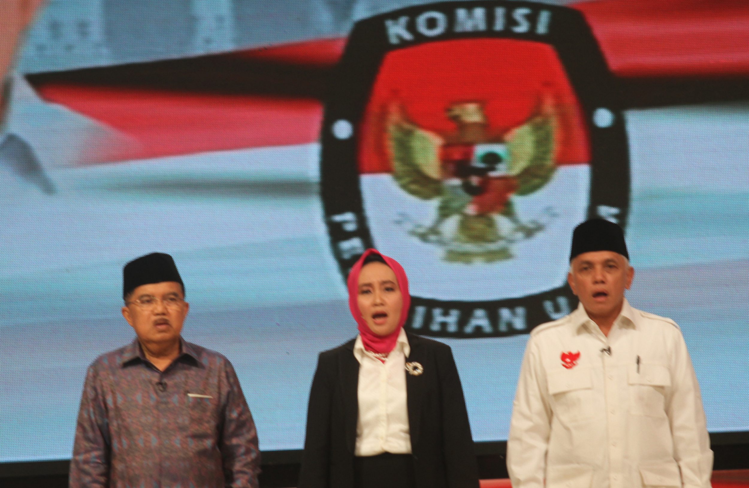 20140629_233616_debat-cawapres-hatta-vs-jk.jpg