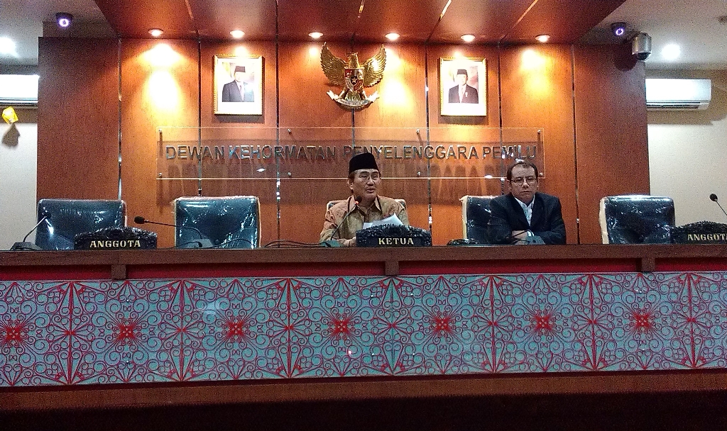 Tim Prabowo-Hatta : Semakin Sore, Bawaslu Enggak Serius