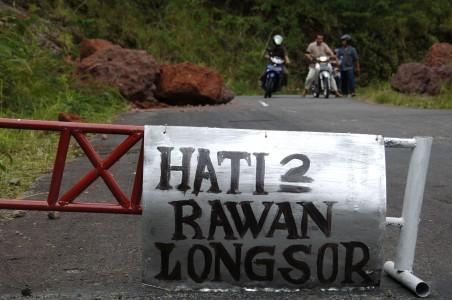 20140725_160144_rawan-longsor.jpg