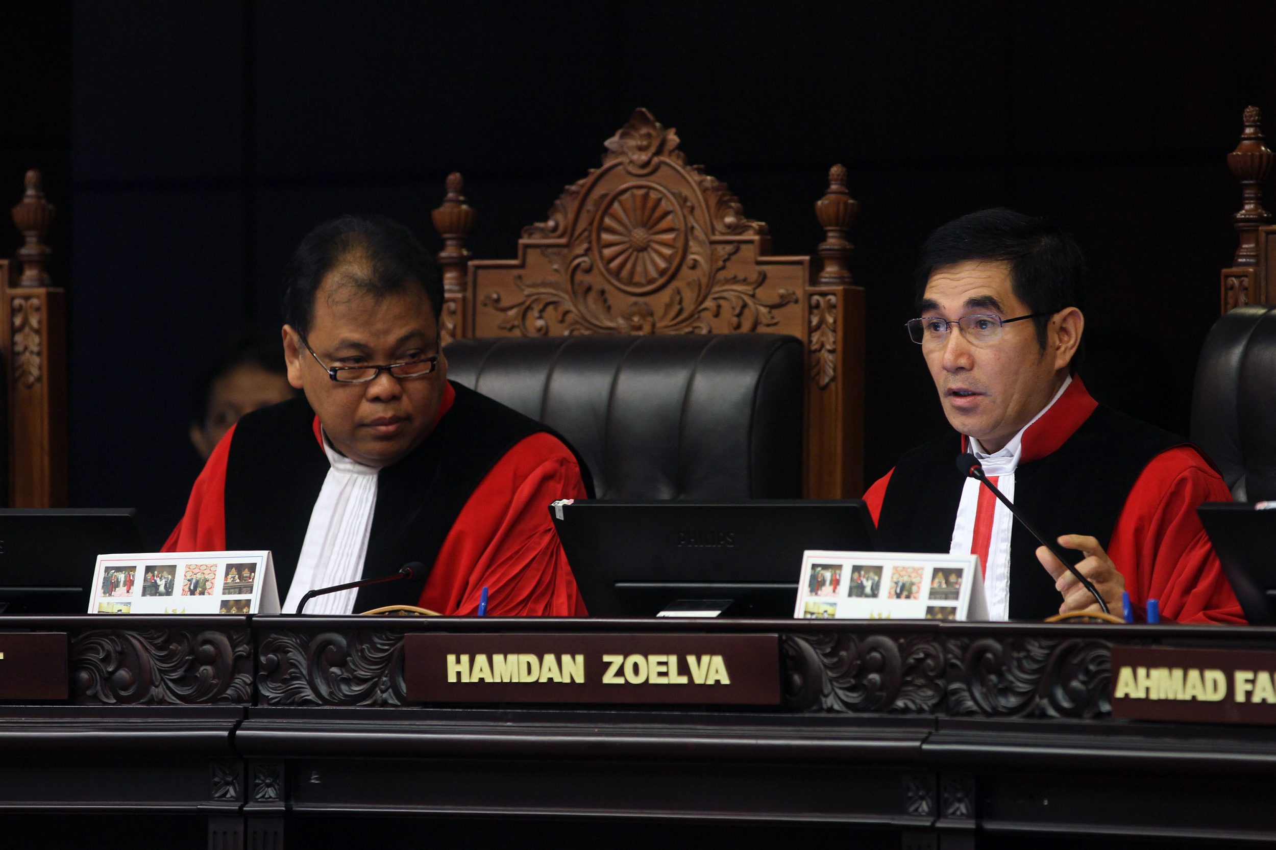 20140806_143050_prabowo-hatta-usai-sidang-gugatan-pilpres-2014-di-mk.jpg
