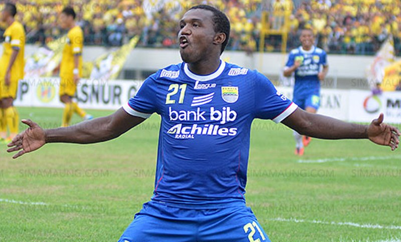 20140811_004302_djibril-coulibaly-luuuututttt.jpg