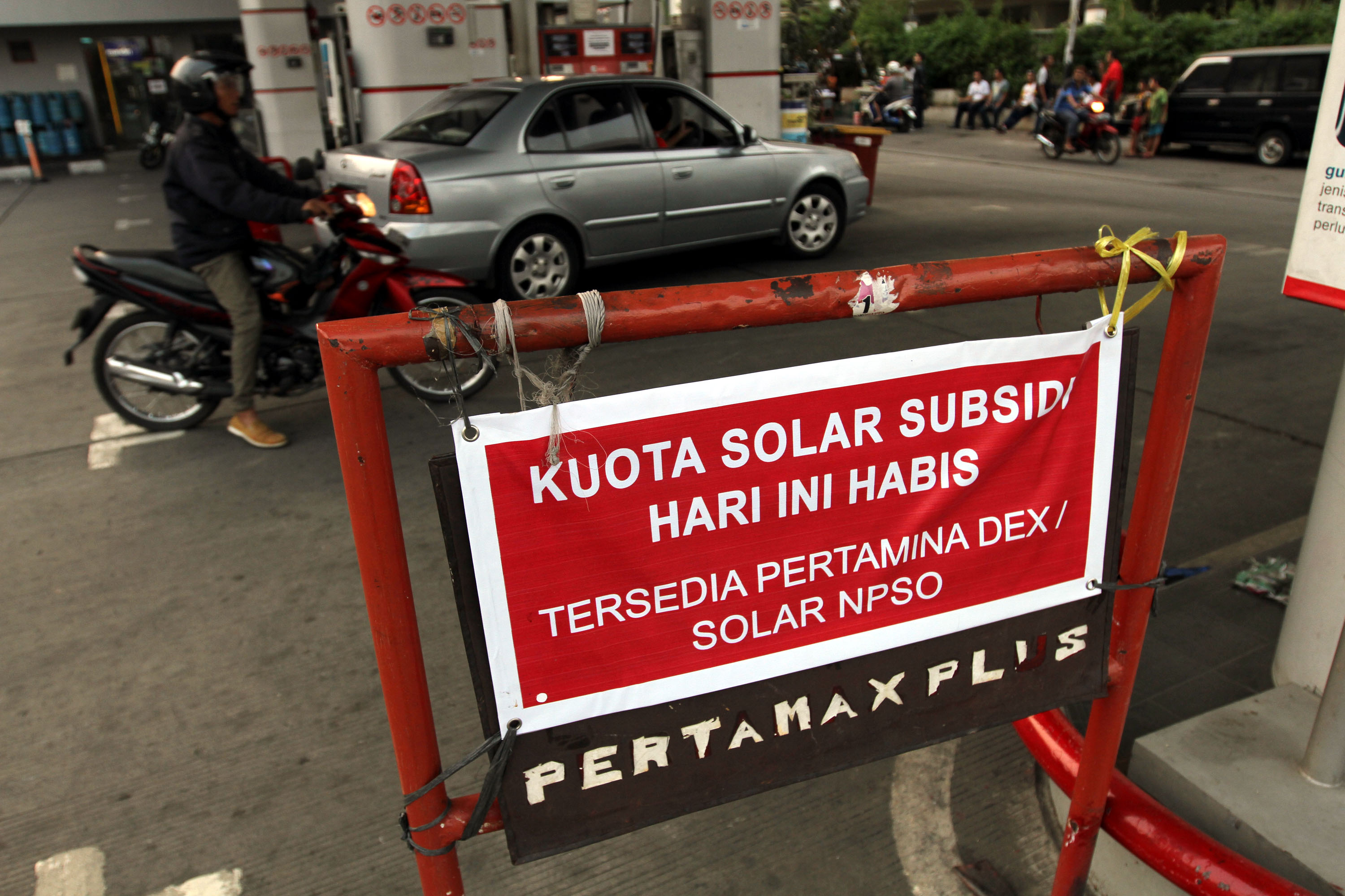 20140826_224436_pembatasan-bbm-bersubsidi.jpg