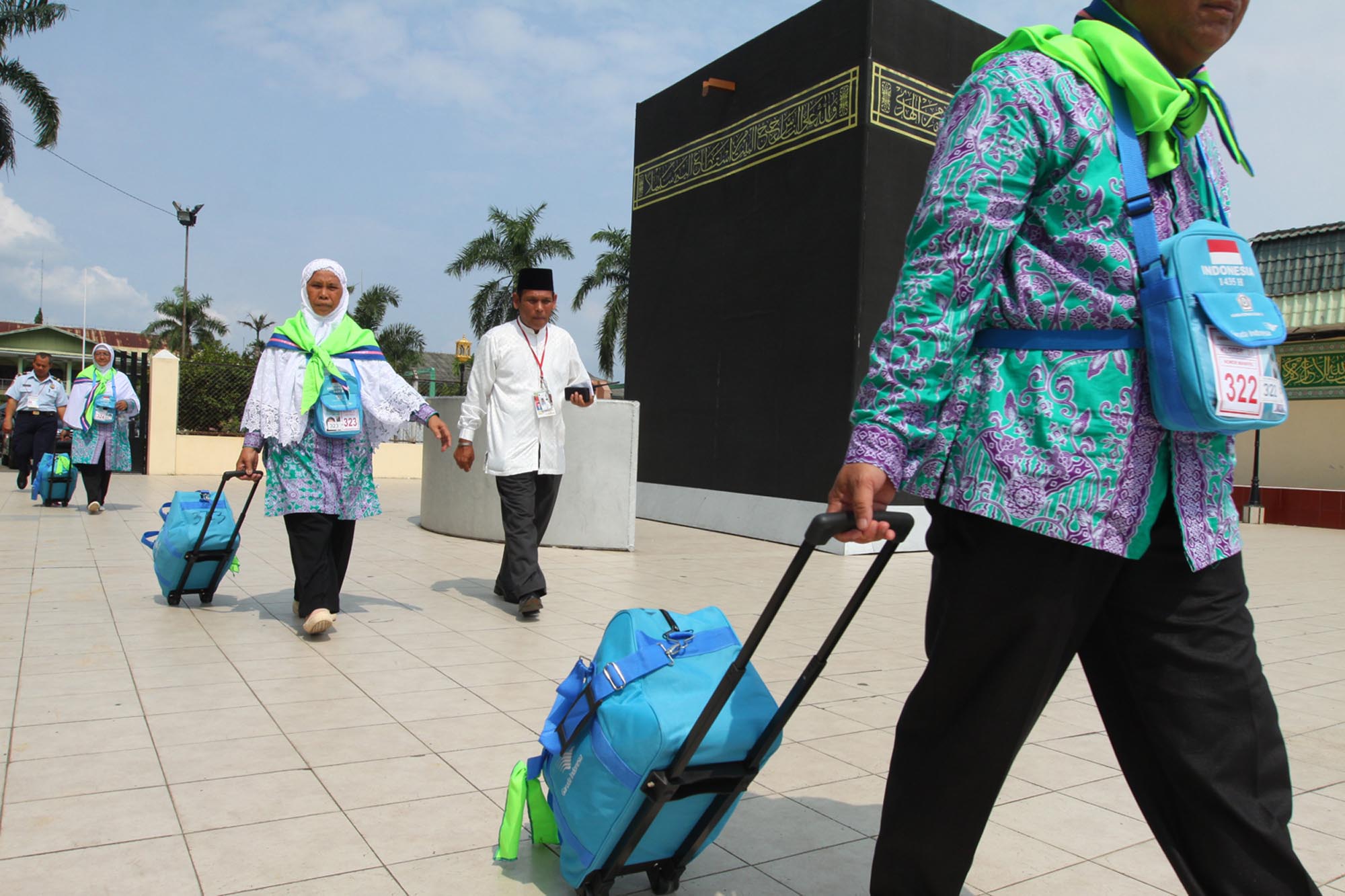 20140831_182318_jamaah-haji-kloter-pertama-medan.jpg